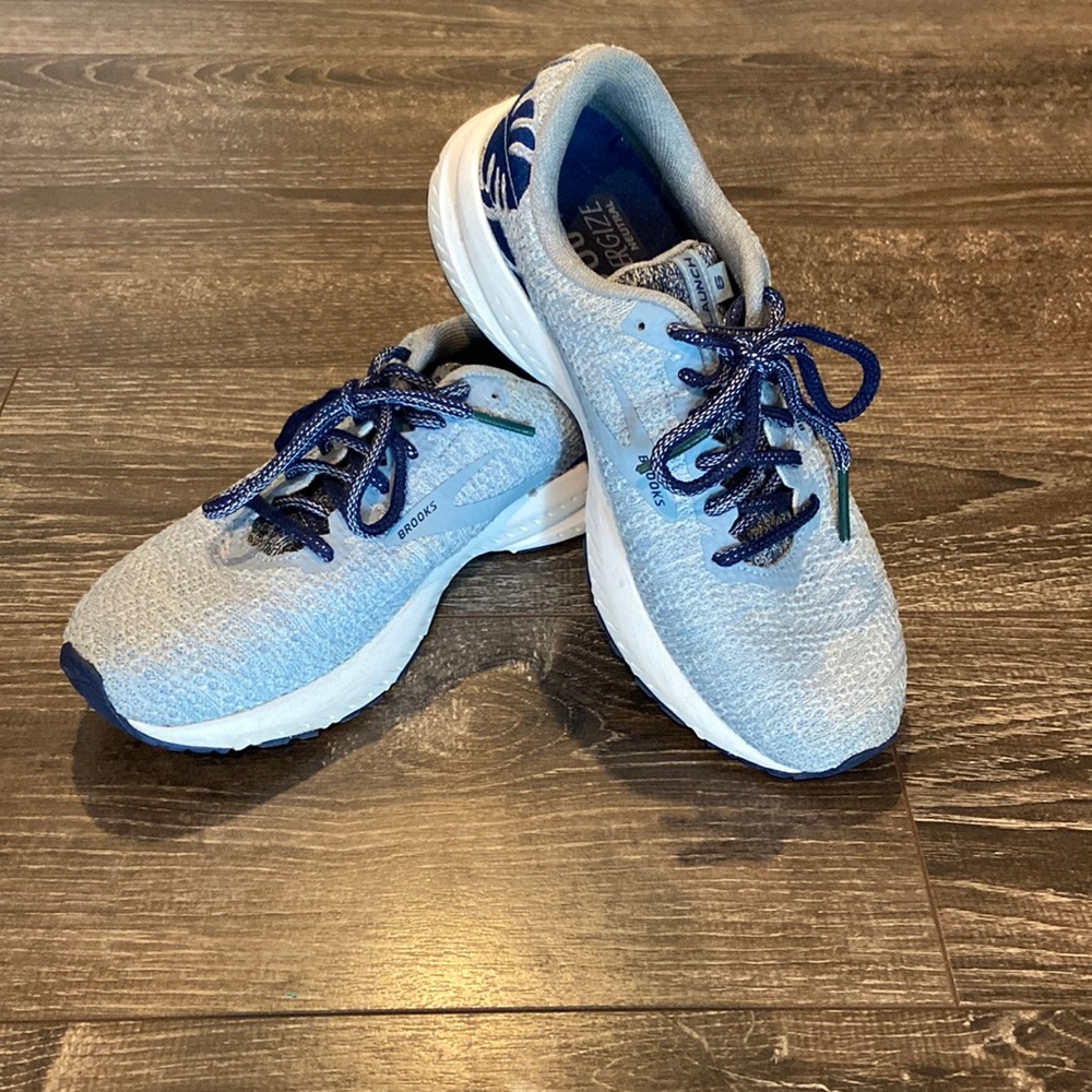 Brooks Running Shoes - Launch 5
